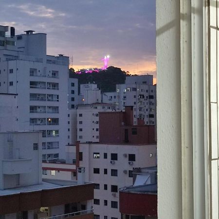 Apto Av Brasil Quadra mar Balneário Camboriú Esterno foto