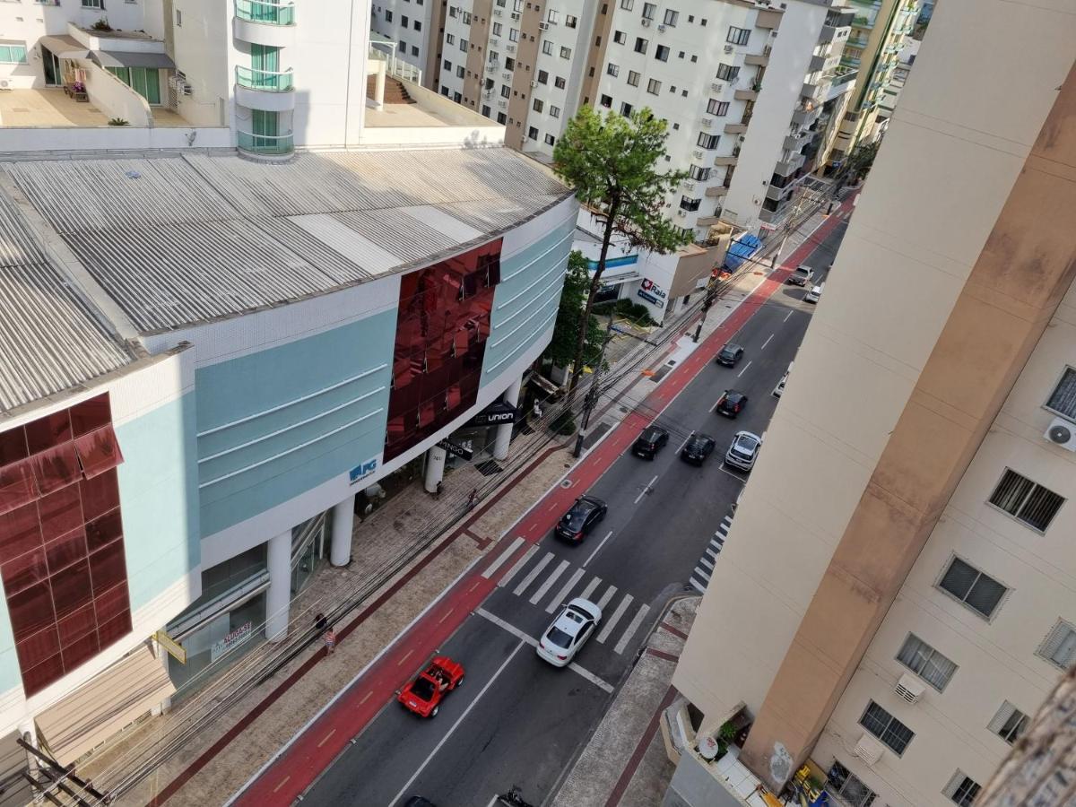 Apto Av Brasil Quadra mar Balneário Camboriú Esterno foto