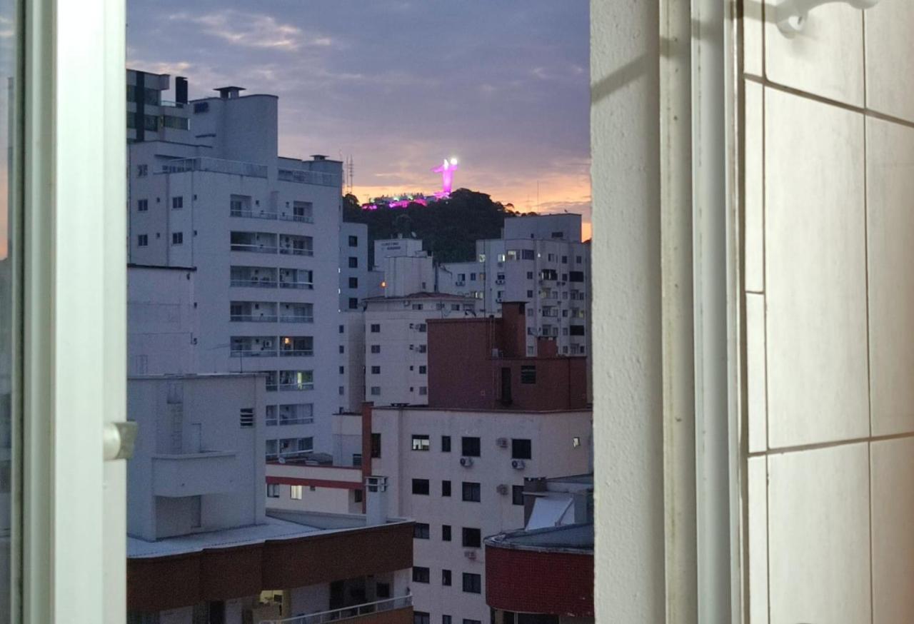 Apto Av Brasil Quadra mar Balneário Camboriú Esterno foto