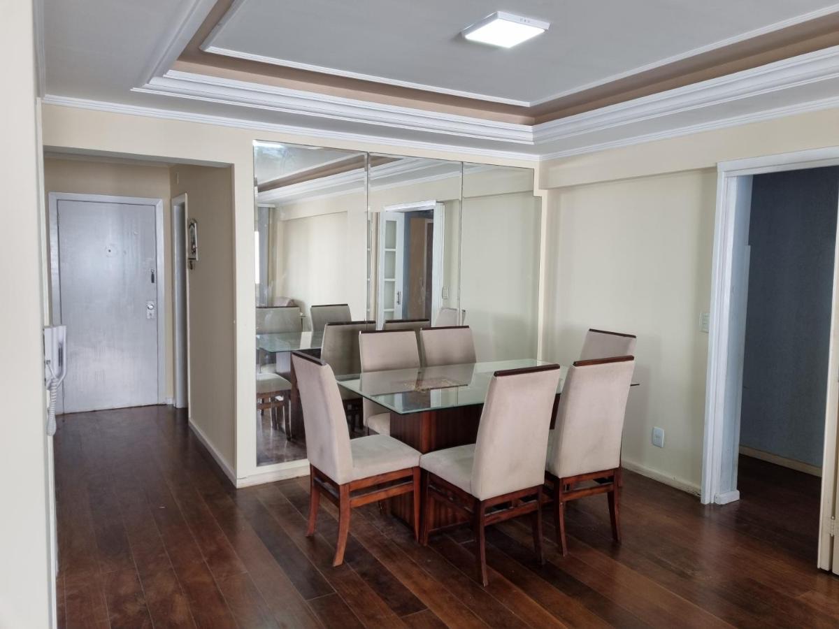 Apto Av Brasil Quadra mar Balneário Camboriú Esterno foto