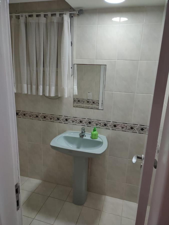 Apto Av Brasil Quadra mar Balneário Camboriú Esterno foto